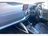 Used Audi Q2 S-Line 190 HP (139 kW) 2023 Blue SUV