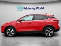 Used Nissan Qashqai N-Connecta 140 HP (102 kW) 2022 Red SUV