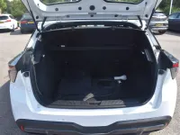 Used MG MG4 EV SE 2023 White Hatchback