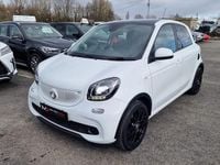 Used Smart ForFour 2016 White Hatchback