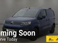 Used Citroën Berlingo Start 130 HP (95 kW) 2020 Blue MPV