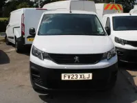 Used Peugeot Partner Premium 102 HP (75 kW) 2023 White MPV