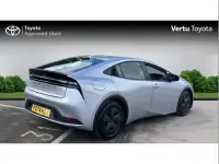 Used Toyota Prius Design 223 HP (164 kW) 2024 Silver Hatchback