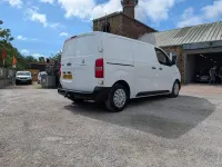 Used Peugeot Expert 2017 White Van