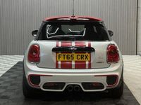 Begagnad Mini John Cooper Works Hatch 2016 Silver Halvkombi