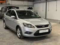 Used Ford Focus Zetec 123 HP (90 kW) 2010 Silver Hatchback