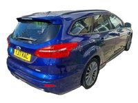 Used Ford Focus ST-Line 125 HP (91 kW) 2017 Blue Estate