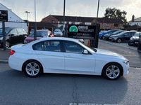 Used BMW 320 Efficient Dynamics 2015 White Sedan