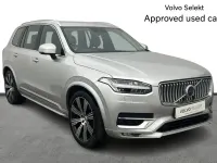 Usado Volvo XC90 Inscription 235 HP (172 kW) 2021 Prateado SUV