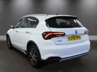 Begagnad Fiat Tipo Cross 100 HK (73 kW) 2023 Vit Halvkombi