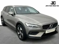 Used Volvo V60 CC Plus 188 HP (138 kW) 2019 Grey Estate