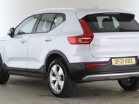 Used Volvo XC40 Momentum 161 HP (118 kW) 2021 729 glacier silver SUV