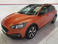 Used Ford Focus Active 125 HP (91 kW) 2020 Orange Hatchback