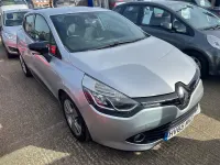 Used Renault Clio Dynamique 90 HP (66 kW) 2015 Silver Hatchback