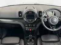 Usado Mini Cooper S Countryman Exclusive 189 HP (139 kW) 2019 Cinzento SUV