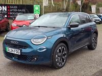 Used Fiat 600E La Prima 11 kW (15 HP) 2024 Green Hatchback