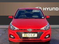 Used Hyundai i20 Premium 84 HP (61 kW) 2019 Red Hatchback