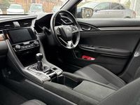 Used Honda Civic SR 129 HP (94 kW) 2018 Grey Hatchback