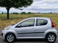 Used Peugeot 107 Active 68 HP (50 kW) 2013 Silver Hatchback