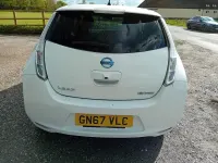 Gebraucht Nissan Leaf Acenta 80 kW (109 PS) 2017 Weiß Kleinwagen