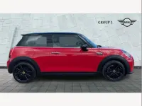 Begagnad Mini Cooper S Level 2 135 kW (184 HK) 2022 Röd Halvkombi
