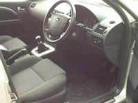 Begagnad Ford Mondeo 2006 Halvkombi