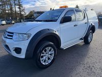 Used Mitsubishi L200 134 HP (98 kW) 2015 White Pickup