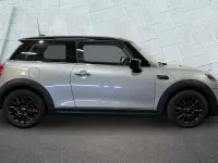 Używany Mini Cooper Classic 134 KM (98 kW) 2023 Srebrny Hatchback