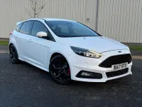 Used Ford Focus ST 185 HP (136 kW) 2017 White Hatchback