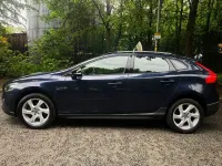 Used Volvo V40 2014 Blue Hatchback