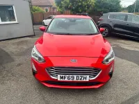 Used Ford Focus Titanium 120 HP (88 kW) 2019 Red Hatchback