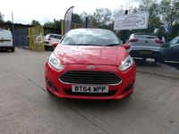 Used Ford Fiesta Zetec 82 HP (60 kW) 2014 Red Hatchback