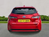Used Toyota Corolla 140 HP (102 kW) 2023 Red Estate