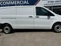 Used Mercedes Vito Progressive 161 HP (118 kW) 2021 White Van