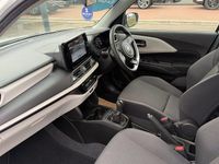 Used Suzuki Swift 2025 White Hatchback