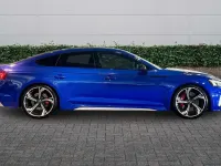 Usado Audi RS5 Advanced 450 HP (330 kW) 2021 Azul Coupé