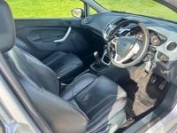 Used Ford Fiesta Zetec 2009 Silver Hatchback