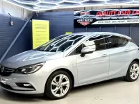 Used Vauxhall Astra SRi 150 HP (110 kW) 2016 Silver Hatchback