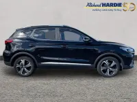 Usado MG ZS Excite 105 HP (77 kW) 2023 Preto SUV