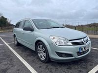 Used Vauxhall Astra Design Edition 2009 Green Estate