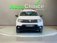 Begagnad Dacia Duster Essentiel 100 HK (73 kW) 2020 Vit SUV