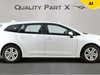 Usado Toyota Corolla 140 CV (102 kW) 2023 Blanco Familiar