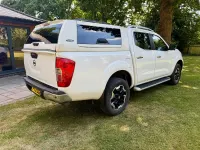 Used Nissan Navara Tekna 190 HP (139 kW) 2021 White Pickup