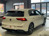 Used VW Golf VII R-line 150 HP (110 kW) 2021 White Hatchback