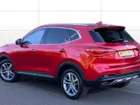 Używany MG HS Exclusive 162 KM (119 kW) 2023 Czerwony SUV