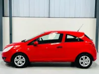 Used Vauxhall Corsa 84 HP (61 kW) 2010 Red Hatchback