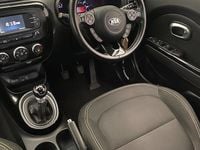 Used Kia Soul 136 HP (100 kW) 2015 White SUV