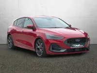 Used Ford Focus ST 280 HP (205 kW) 2024 Red Hatchback