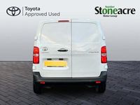 New Toyota Proace 120 HP (88 kW) 2025 White MPV