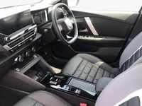 Used Citroën e-C4 113 kW (154 HP) 2025 Green Hatchback